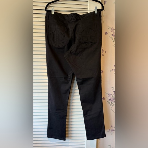 NWT Tripp NYC Black Twill Skinny Pants in Size 14S From Torrid - Picture 5 of 7